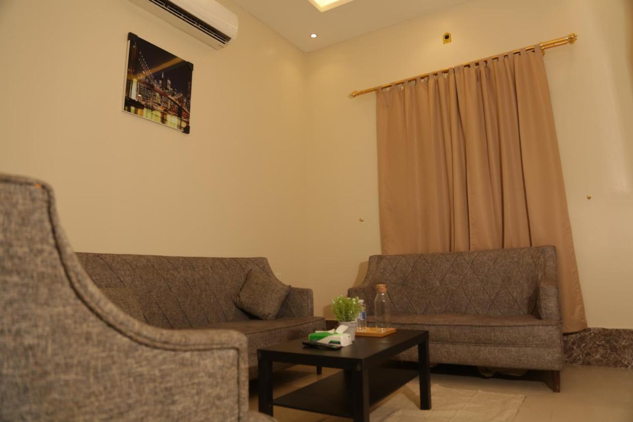 Spacious Apartments At Basla St 3 Mins From King Fahd Stadium Ер-Ріяд Екстер'єр фото
